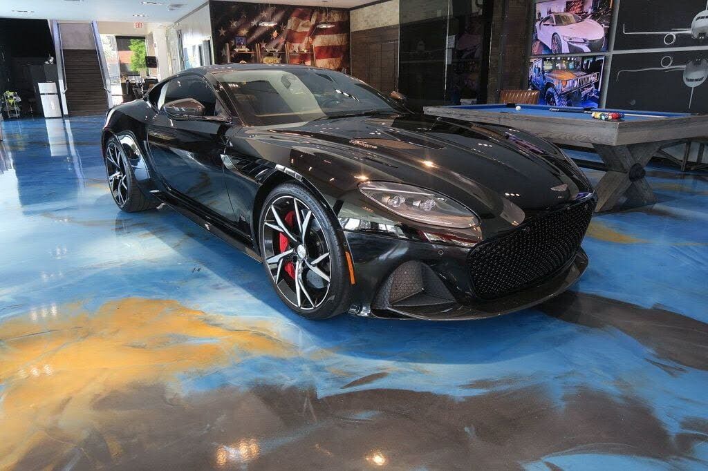 2019 ASTON MARTIN DBS