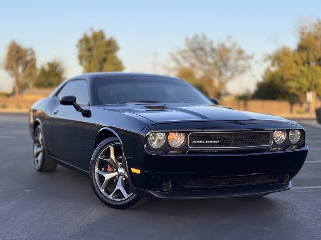 2012 DODGE Challenger