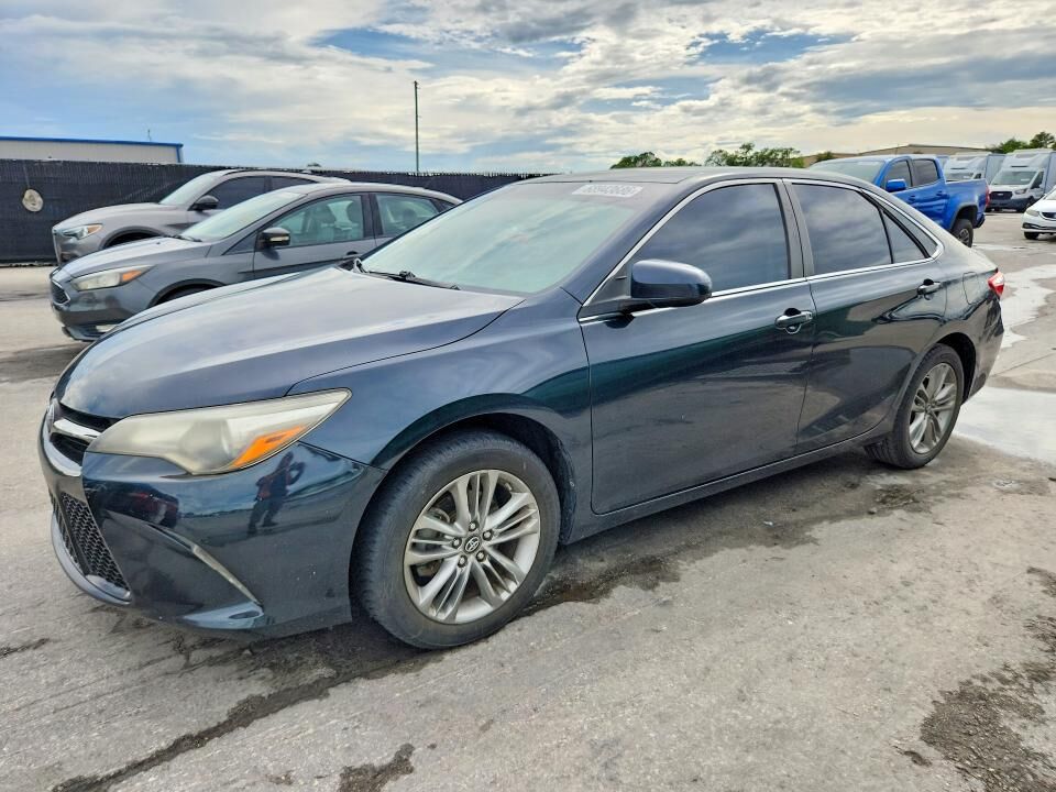 2017 TOYOTA Camry