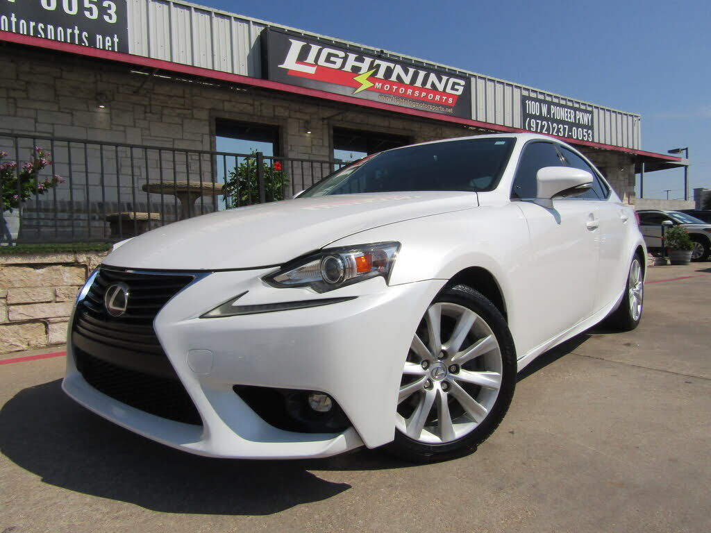 2015 LEXUS IS