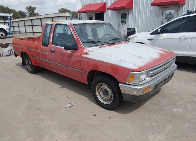 1991 TOYOTA Pick-Up