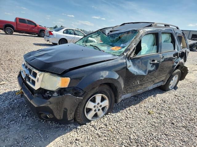 2011 FORD Escape