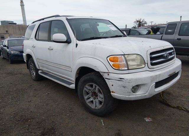 2004 TOYOTA Sequoia