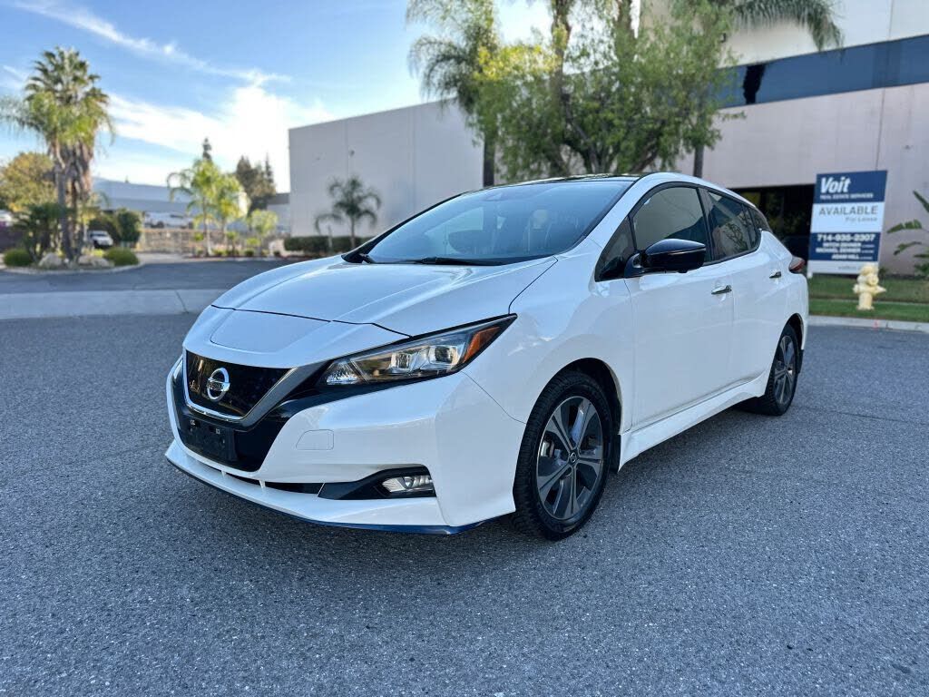2020 NISSAN Leaf