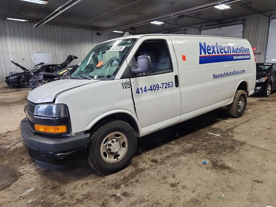 2018 CHEVROLET Express