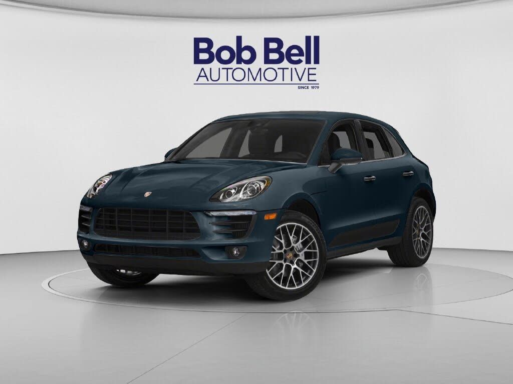 2018 PORSCHE Macan