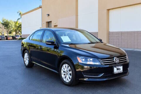 2014 VOLKSWAGEN Passat
