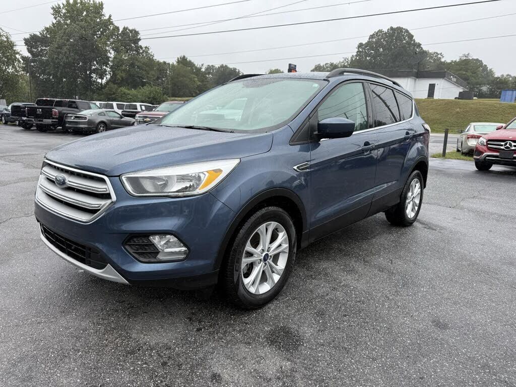 2018 FORD Escape
