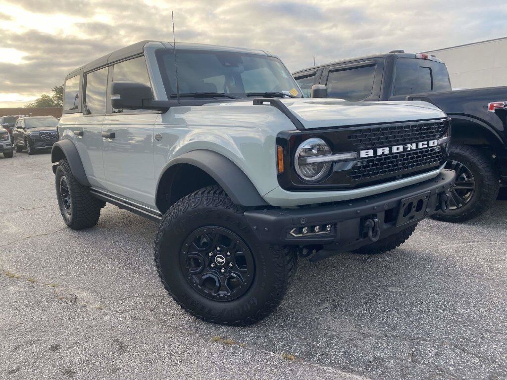 2024 FORD Bronco