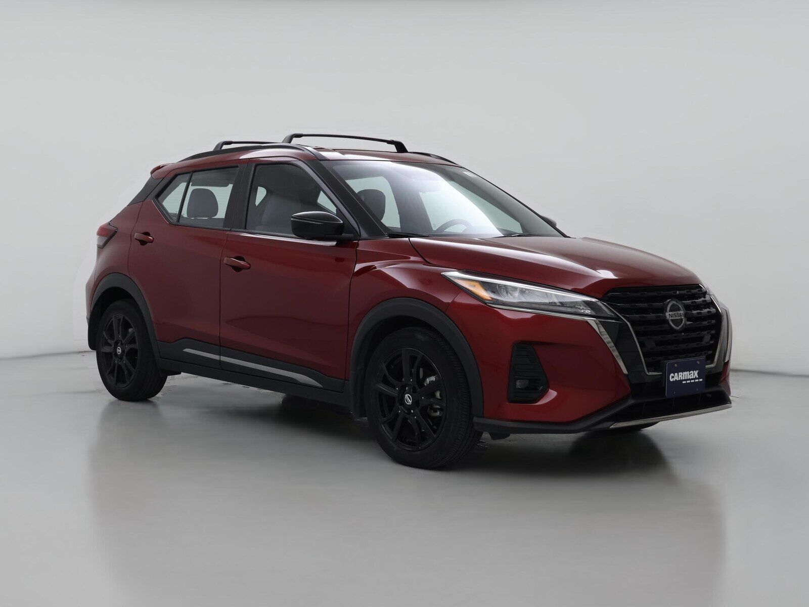 2021 NISSAN Kicks