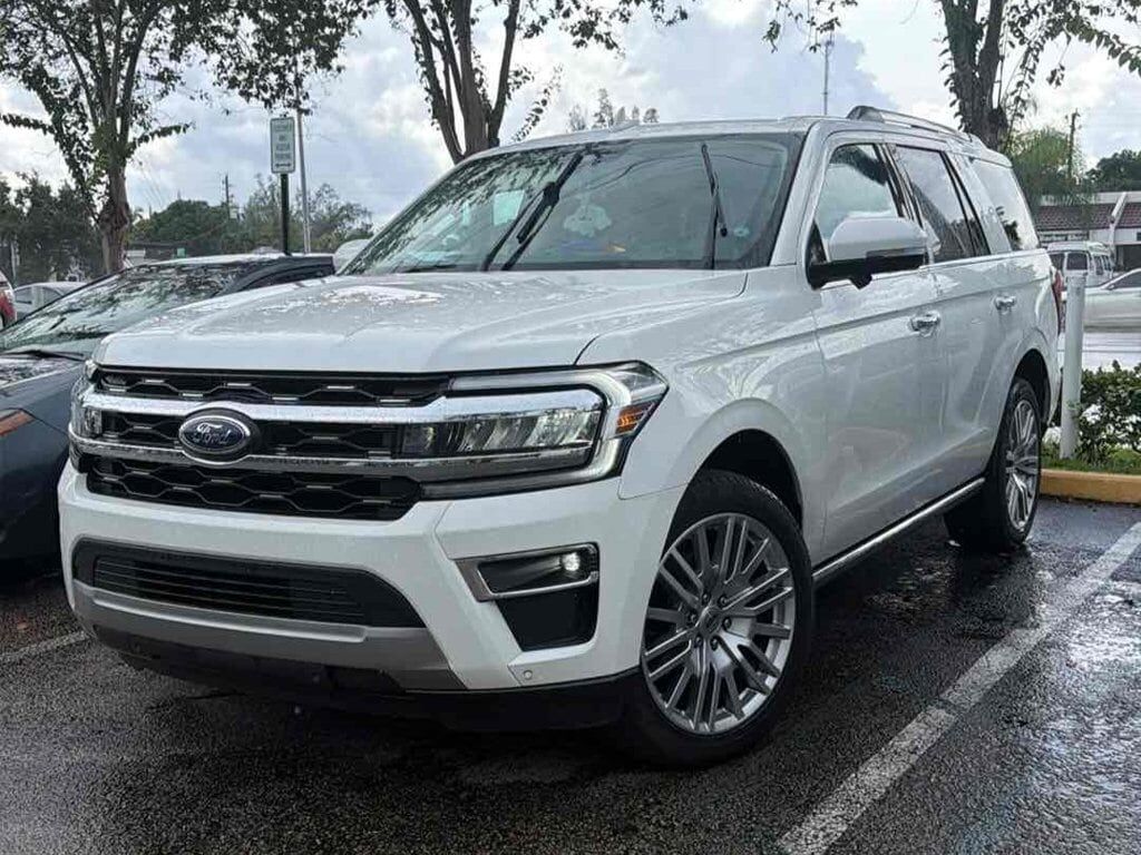 2024 FORD Expedition