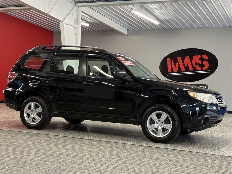 2013 SUBARU Forester