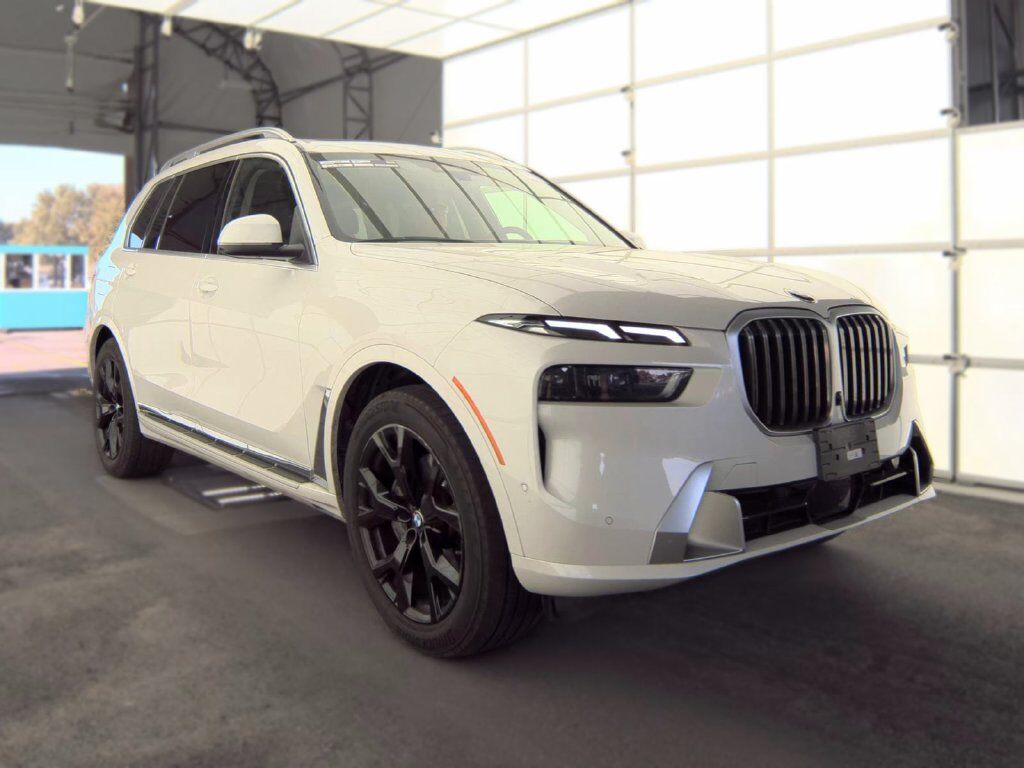 2026 BMW X7