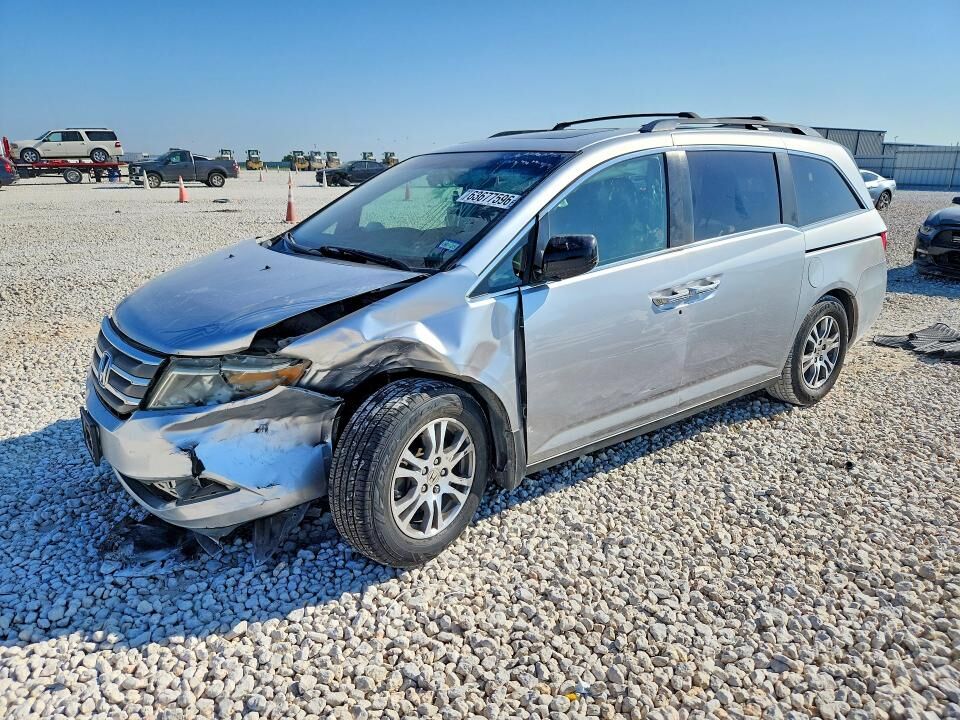 2012 HONDA Odyssey