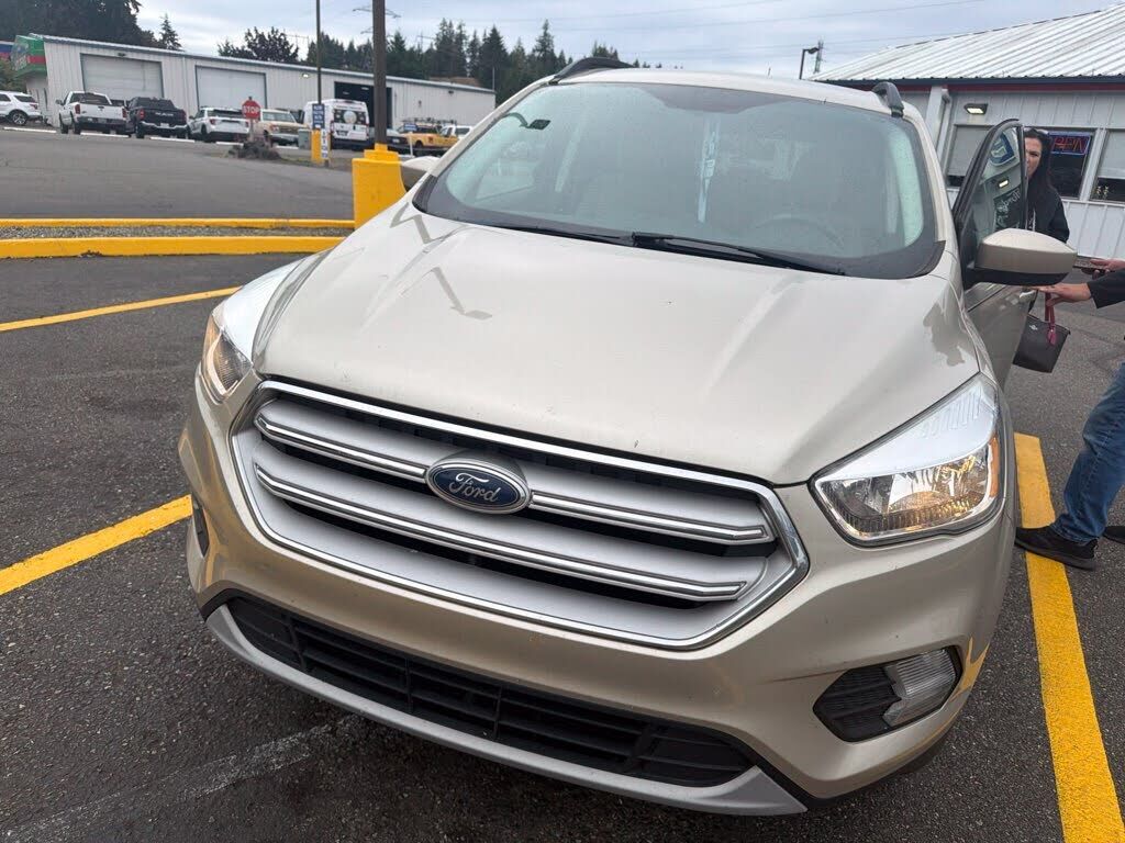2018 FORD Escape
