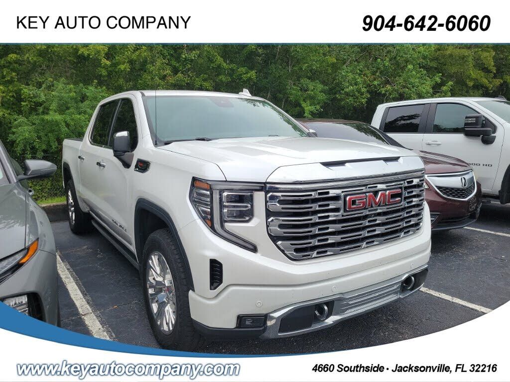 2023 GMC Sierra