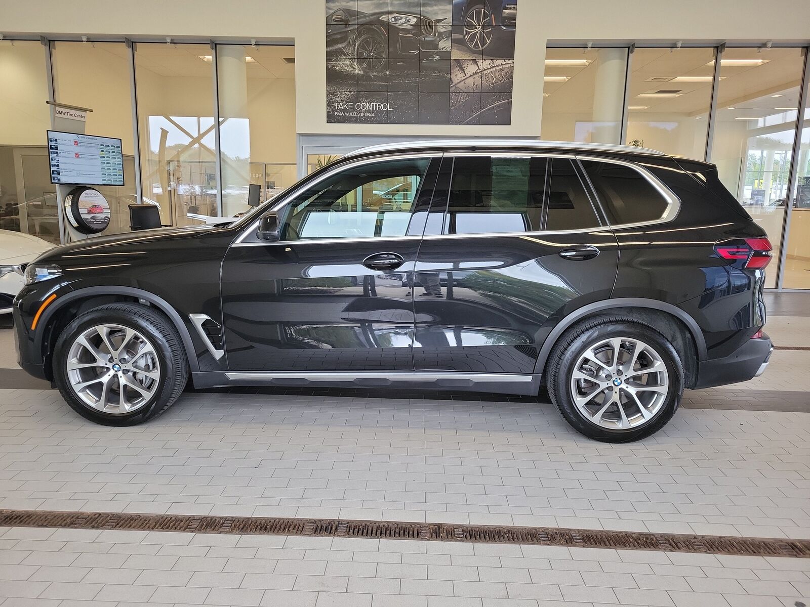 2025 BMW X5