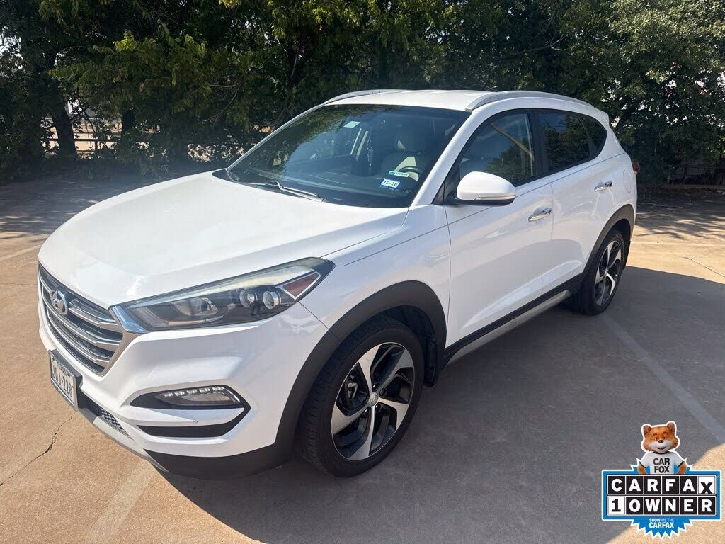 2017 HYUNDAI Tucson