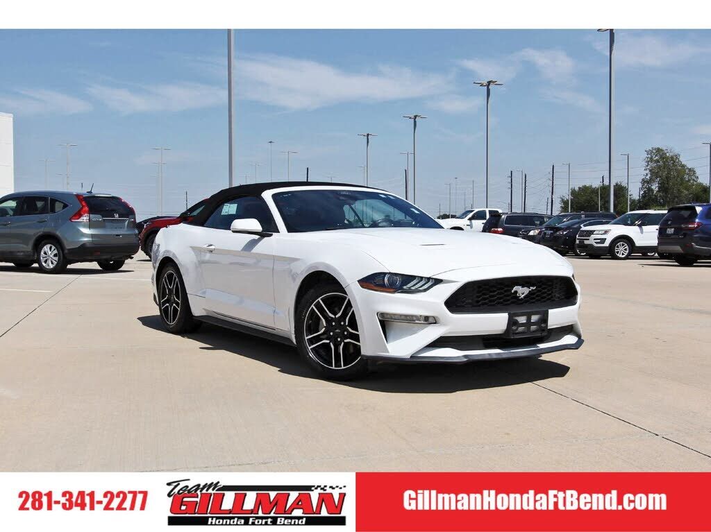 2021 FORD Mustang
