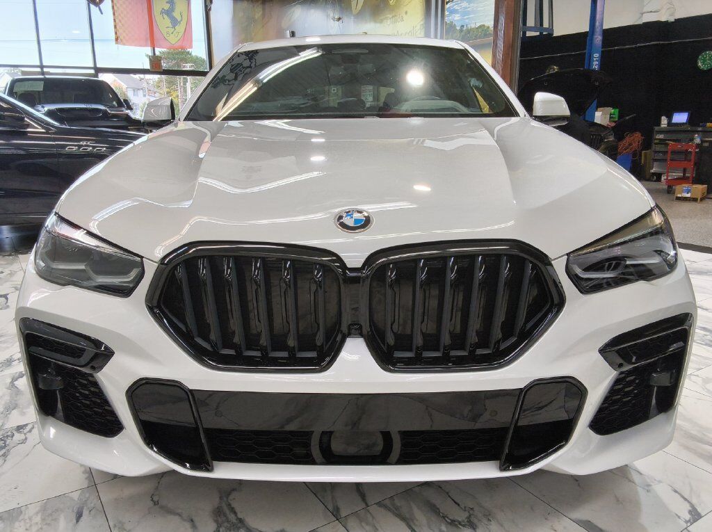 2022 BMW X6