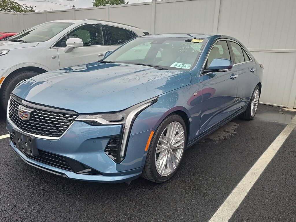 2024 CADILLAC CT4