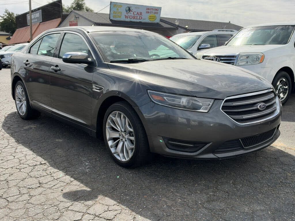 2016 FORD Taurus