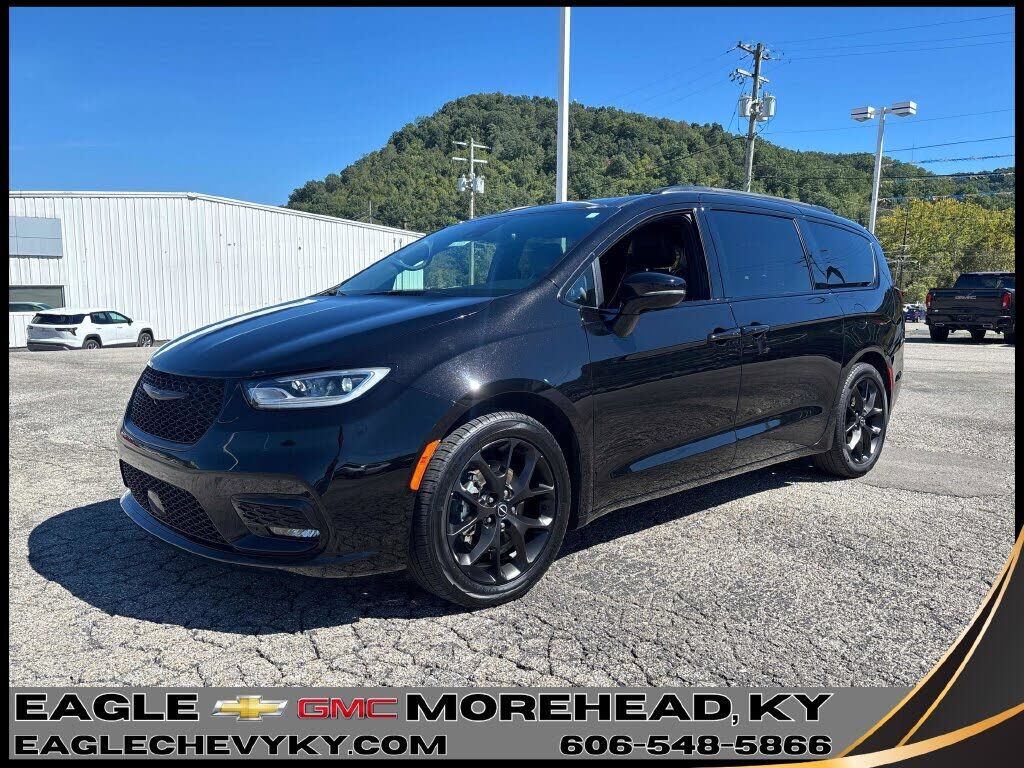 2026 CHRYSLER Pacifica