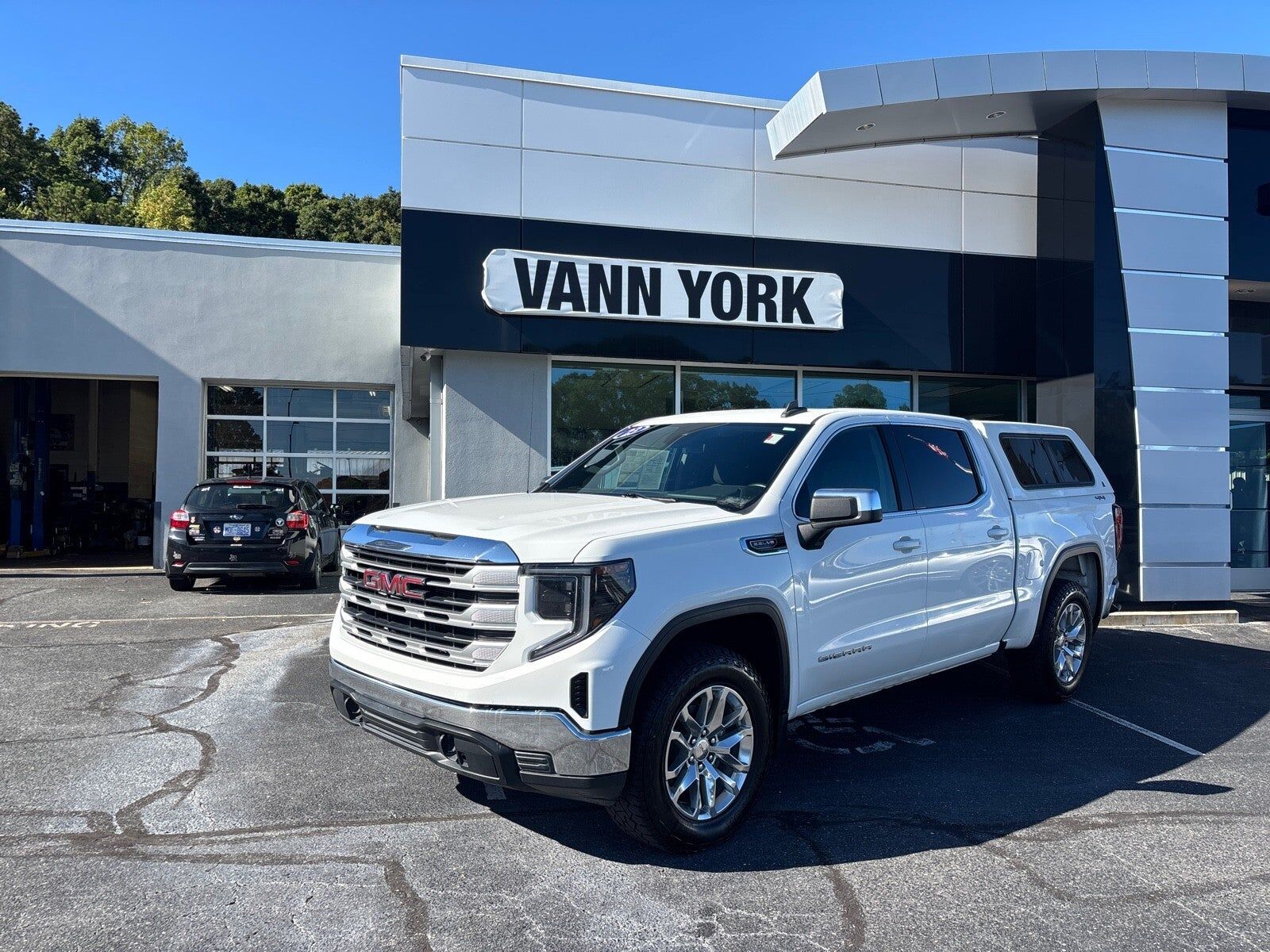 2023 GMC Sierra