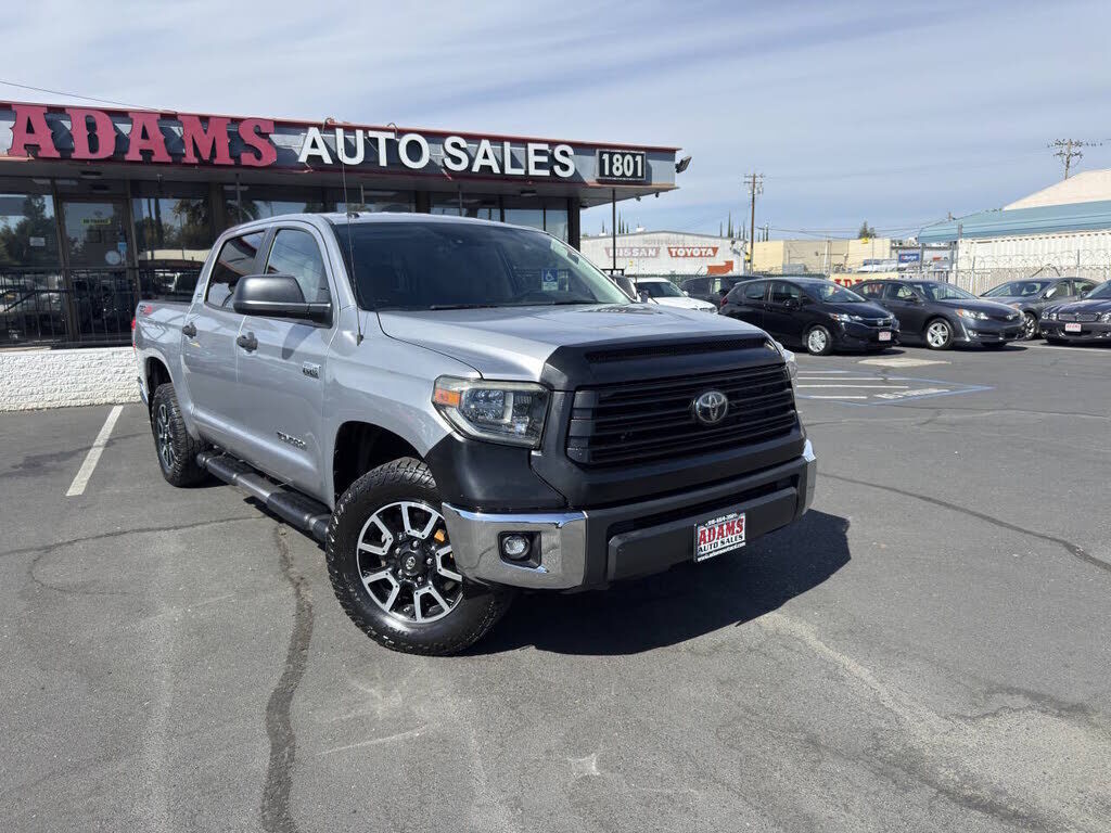 2018 TOYOTA Tundra