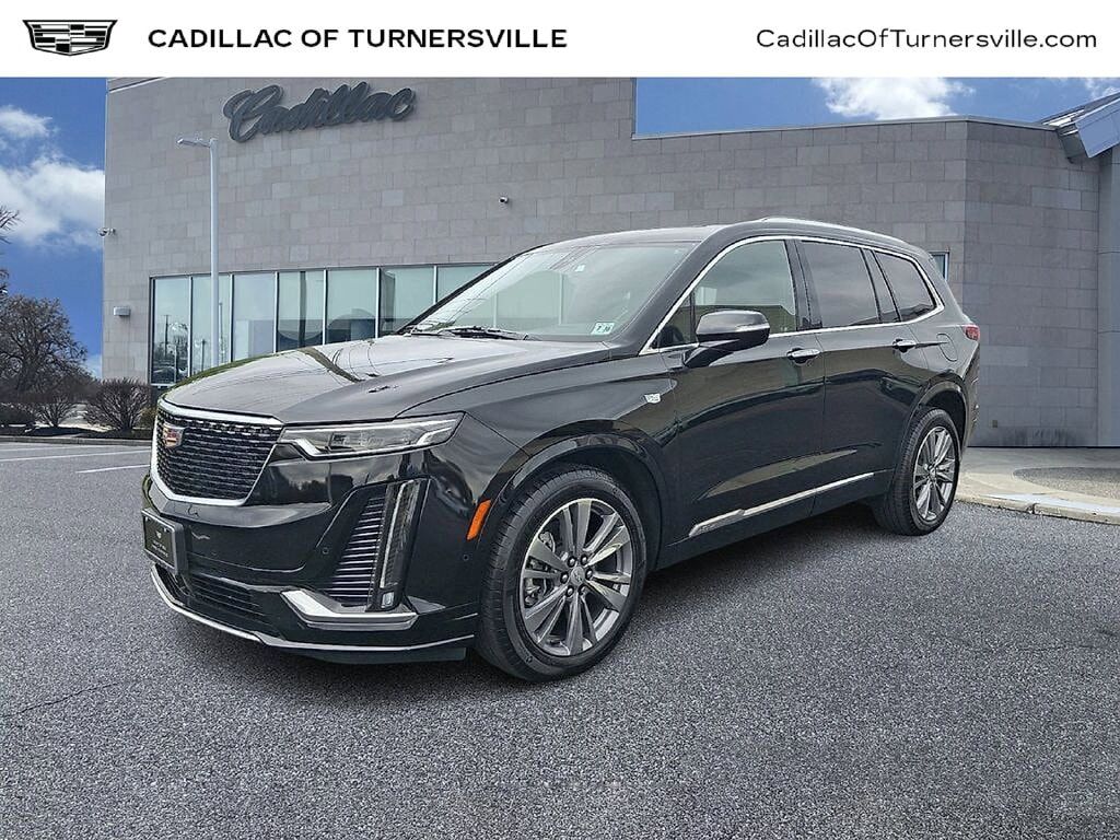2025 CADILLAC XT6