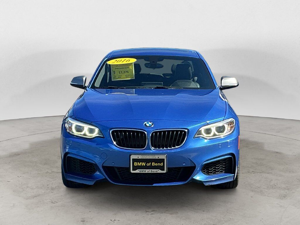 2016 BMW M235i