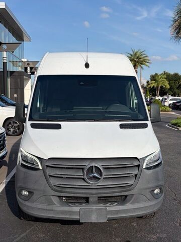 2023 Mercedes-Benz Sprinter