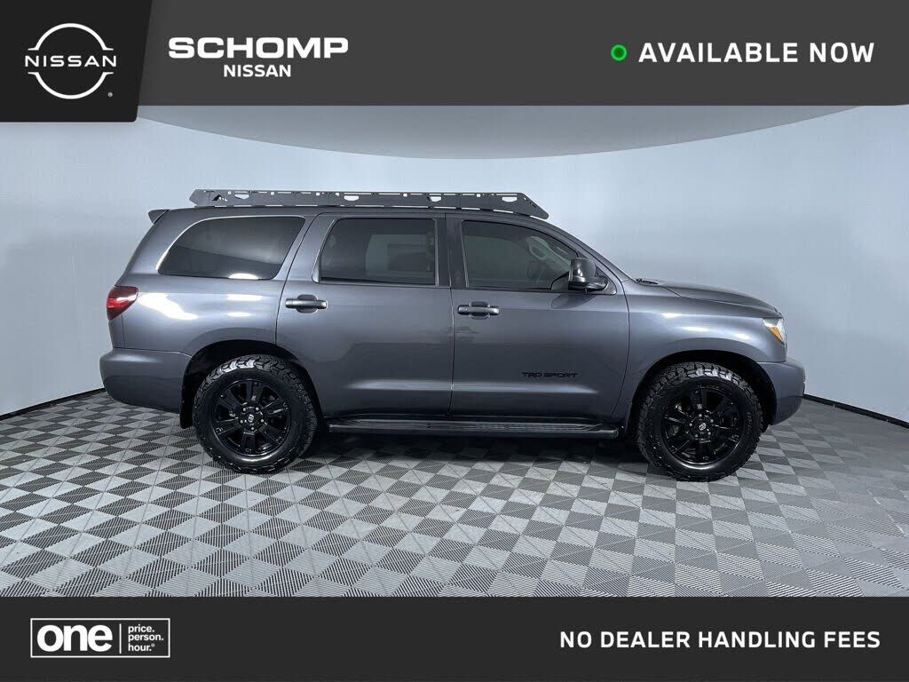 2018 TOYOTA Sequoia