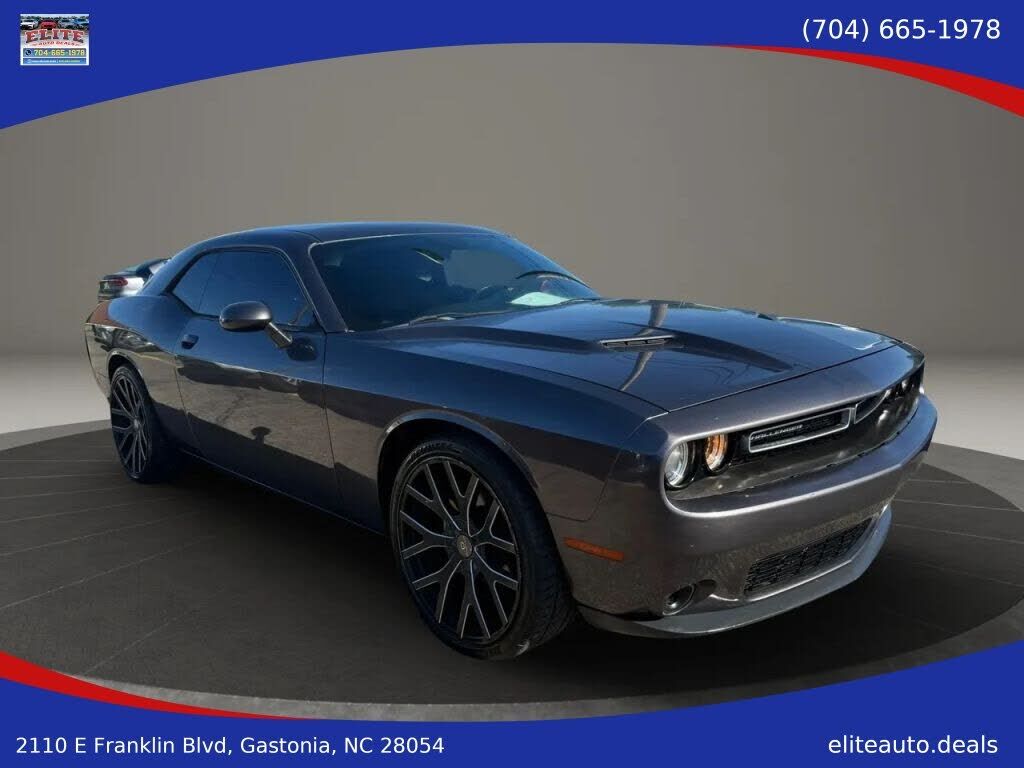 2016 DODGE Challenger