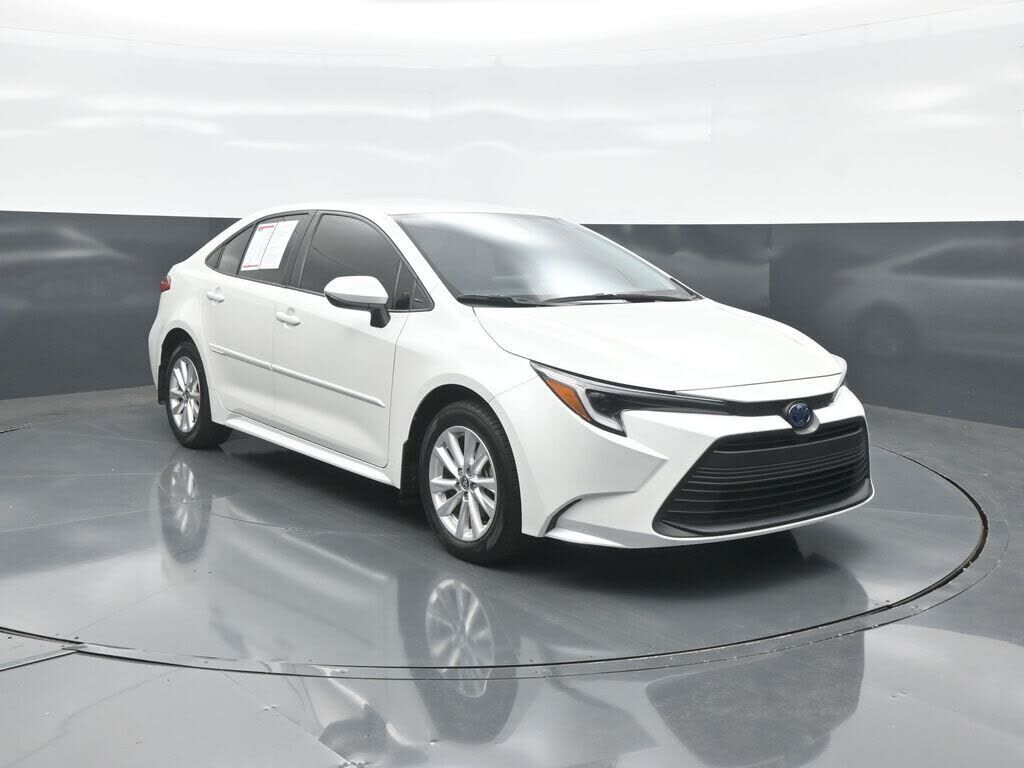2024 TOYOTA Corolla