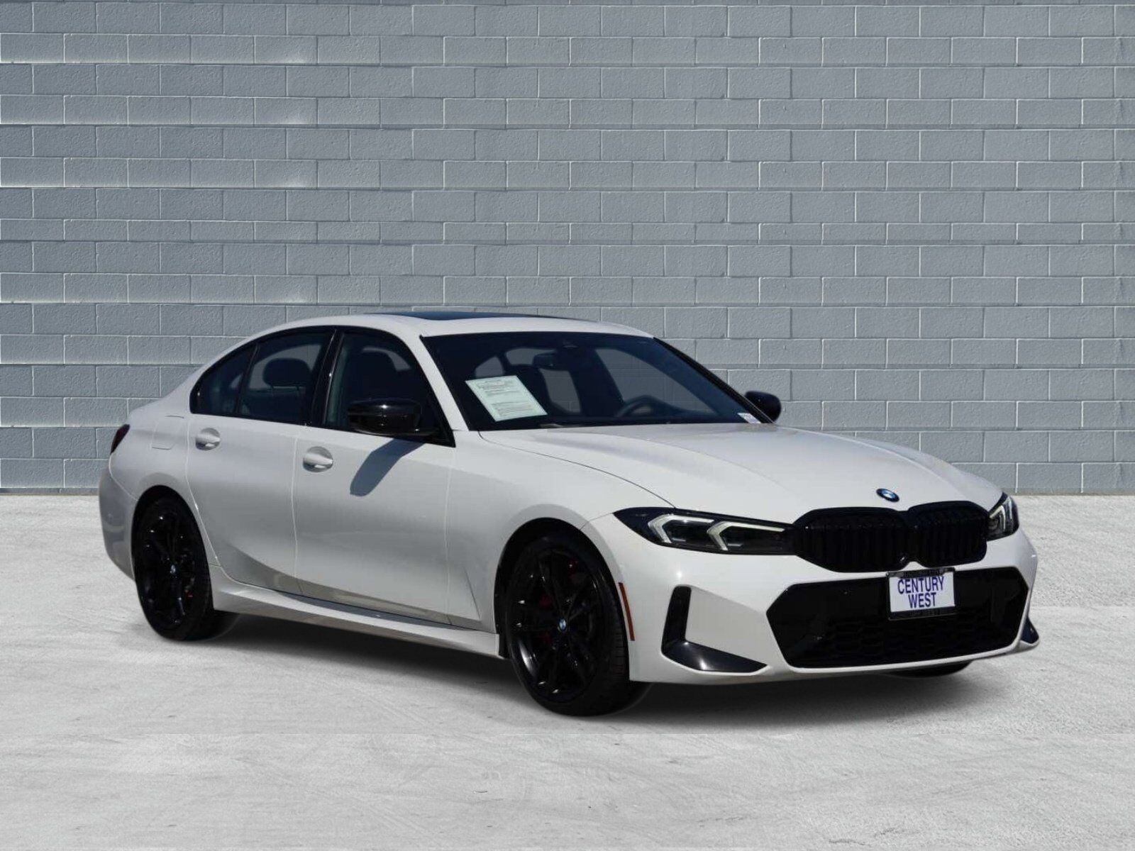 2023 BMW 330i