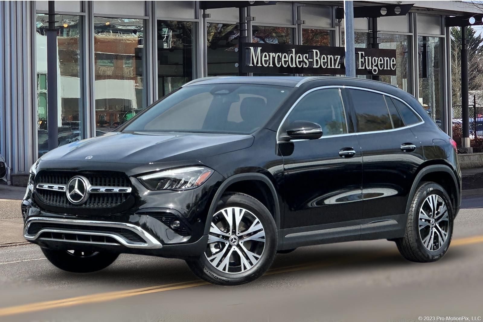 2026 MERCEDES-BENZ GLA-Class