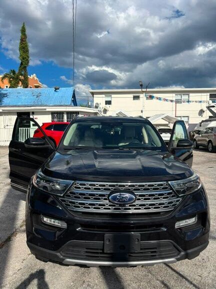 2021 FORD Explorer