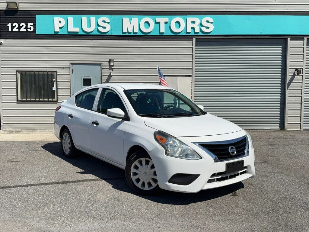 2018 NISSAN Versa