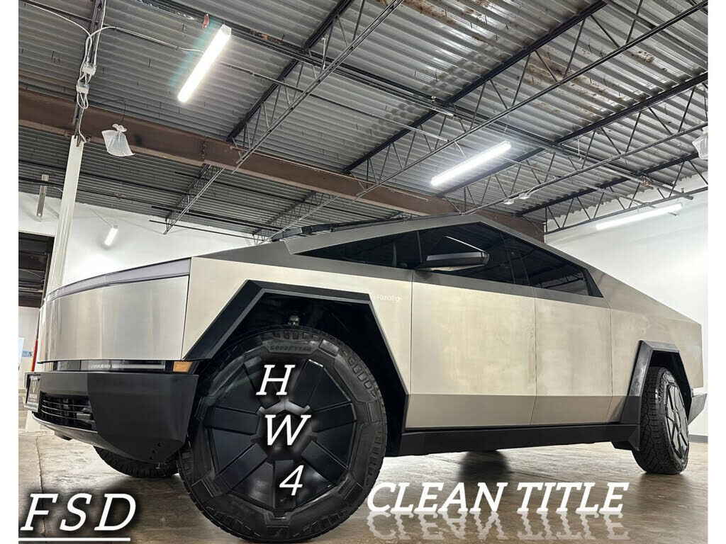 2024 TESLA Cybertruck