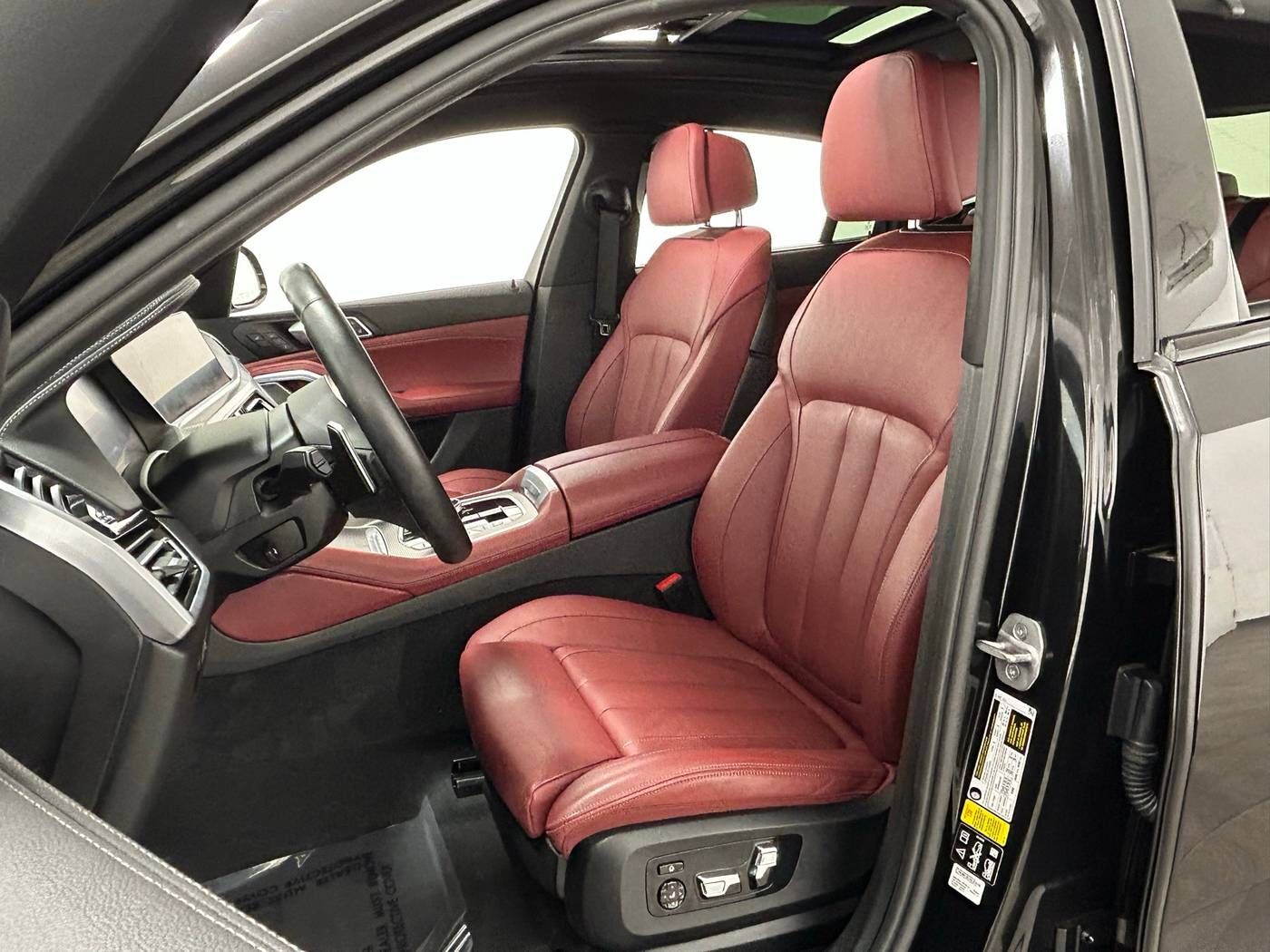2022 BMW X6