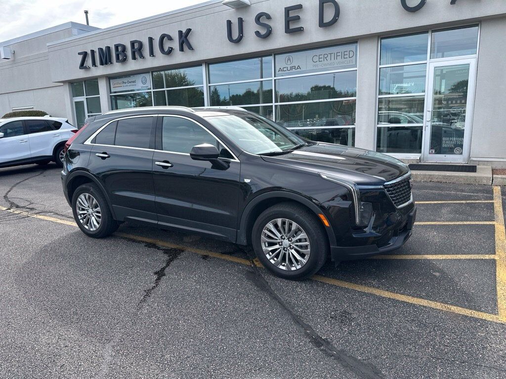 2024 CADILLAC XT4