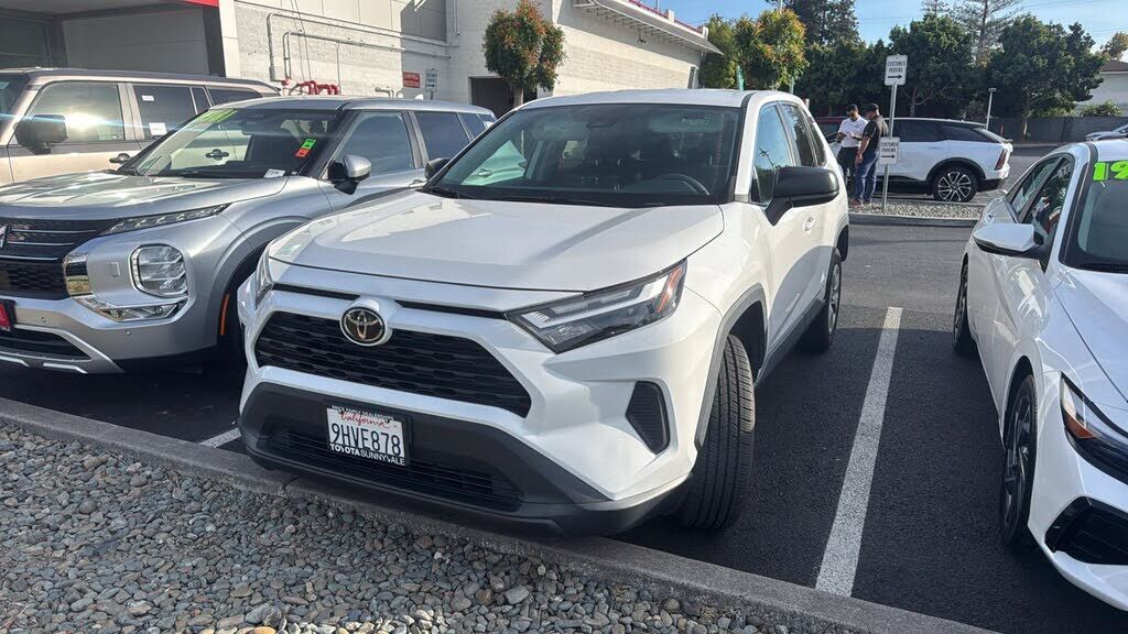 2023 TOYOTA RAV4