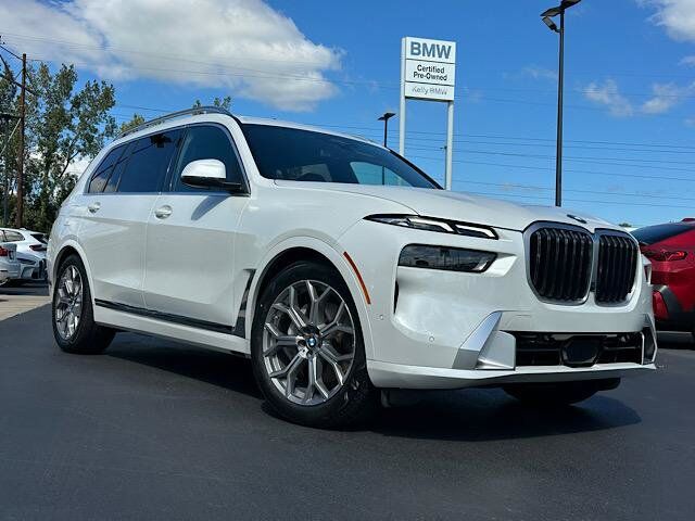 2024 BMW X7