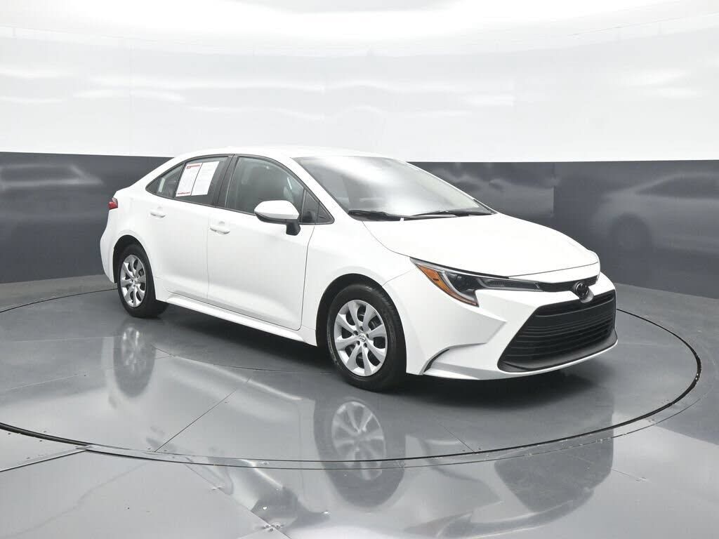 2024 TOYOTA Corolla