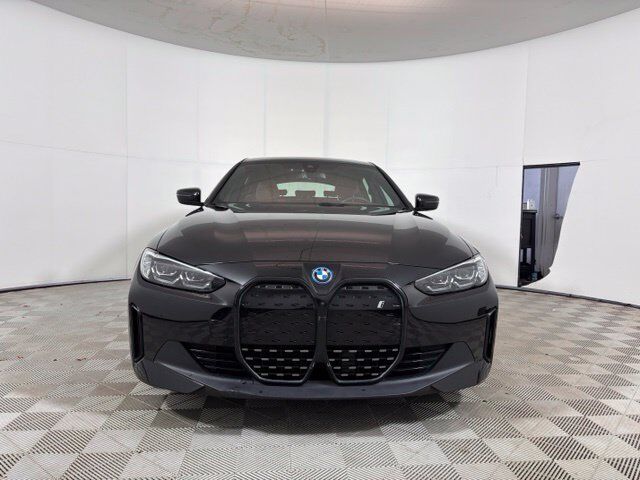2024 BMW i4