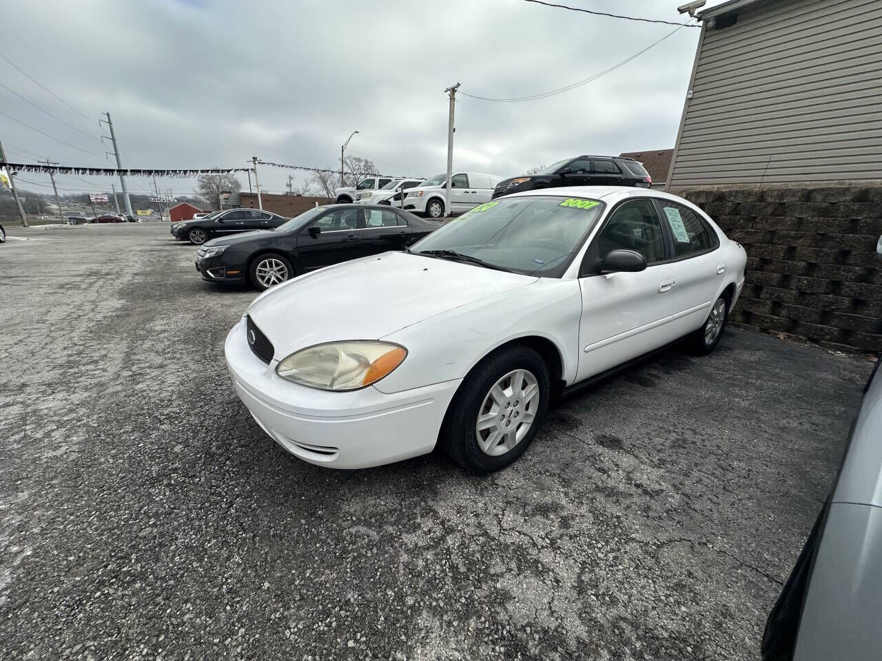 2007 FORD Taurus