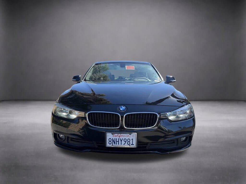 2016 BMW 320i