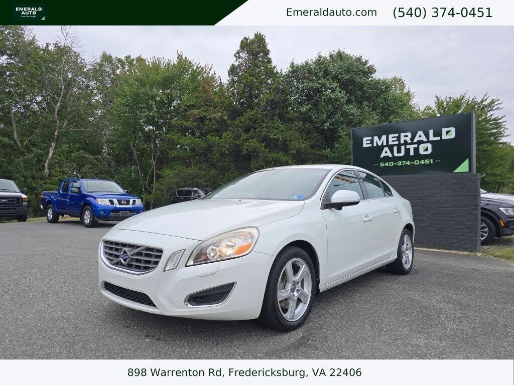2013 VOLVO S60