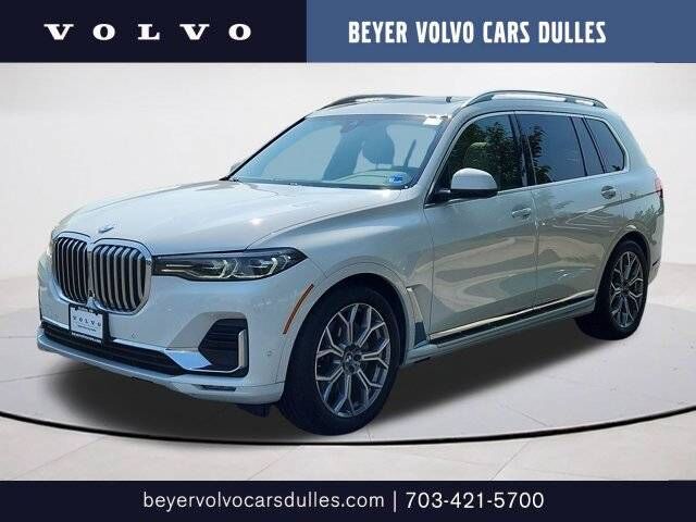2022 BMW X7